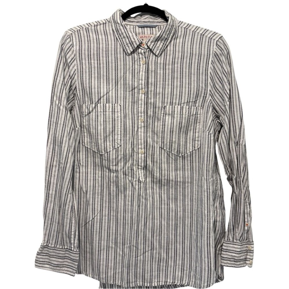Cotton Popover Striped Button-Up Collared Shirt with Two Front Pockets